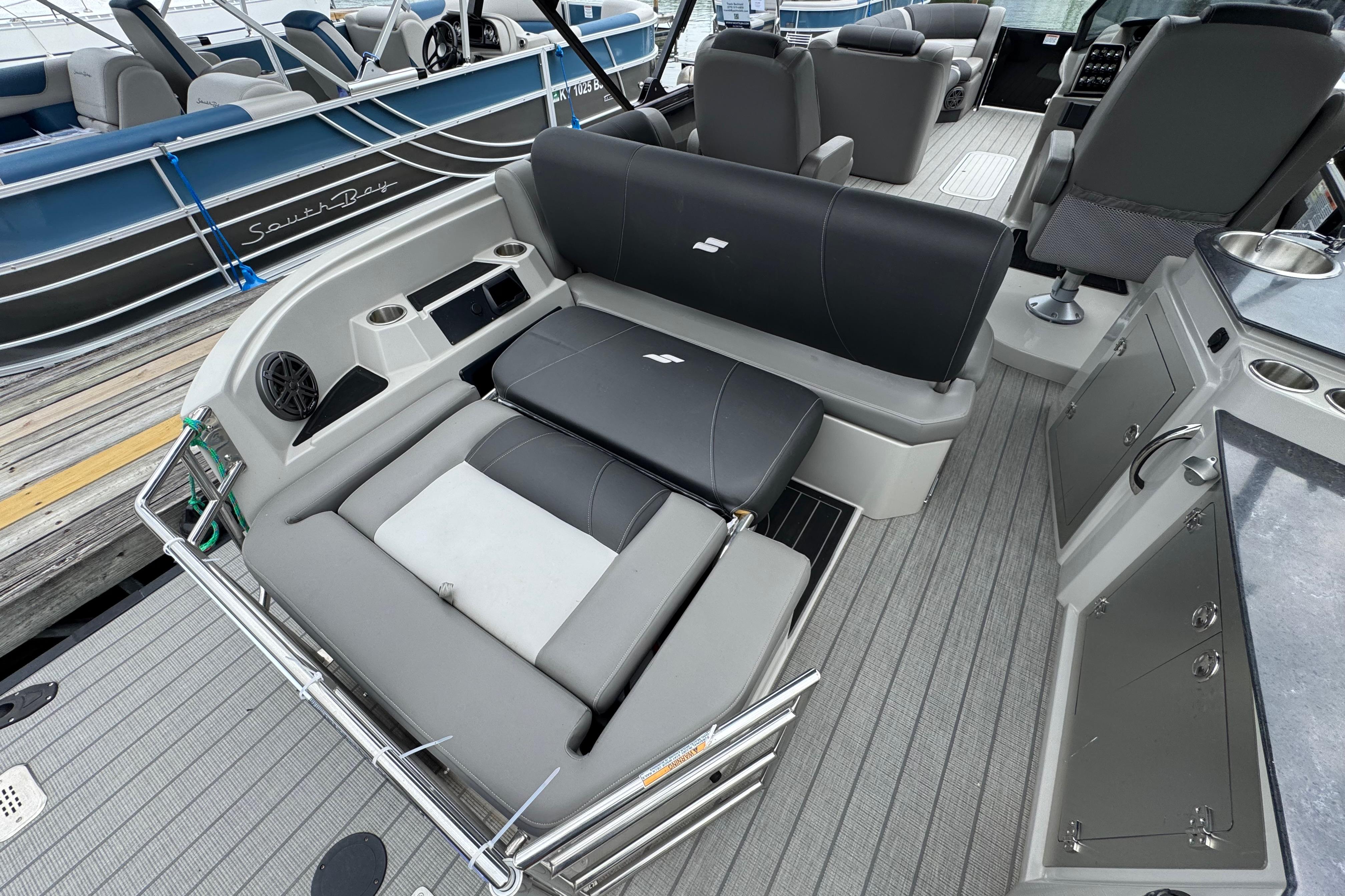 2023 Starcraft MX 25 DL DH boat interior with luxurious seating and modern amenities.