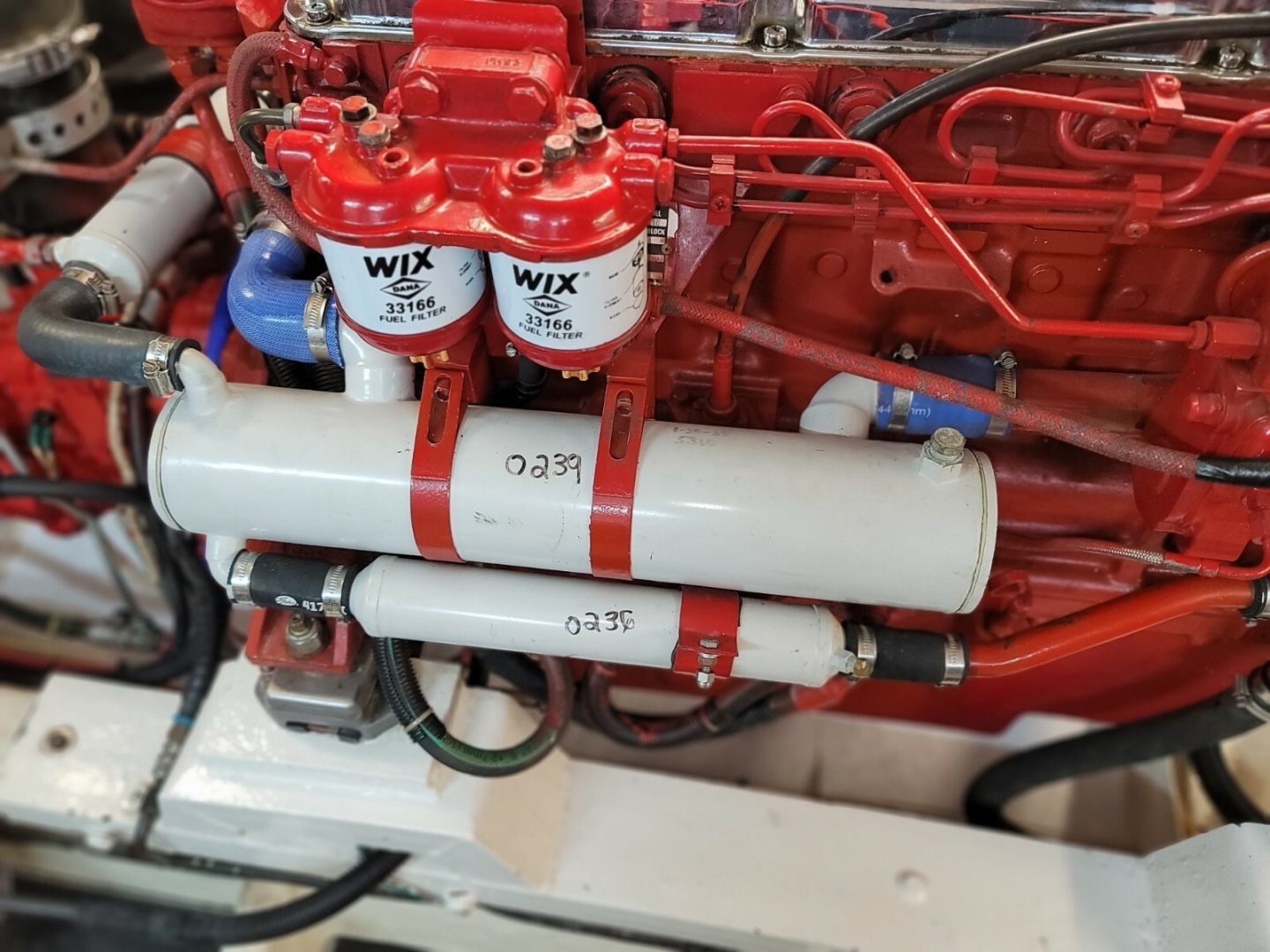 1990 DeFever Offshore Cruiser - Image 31