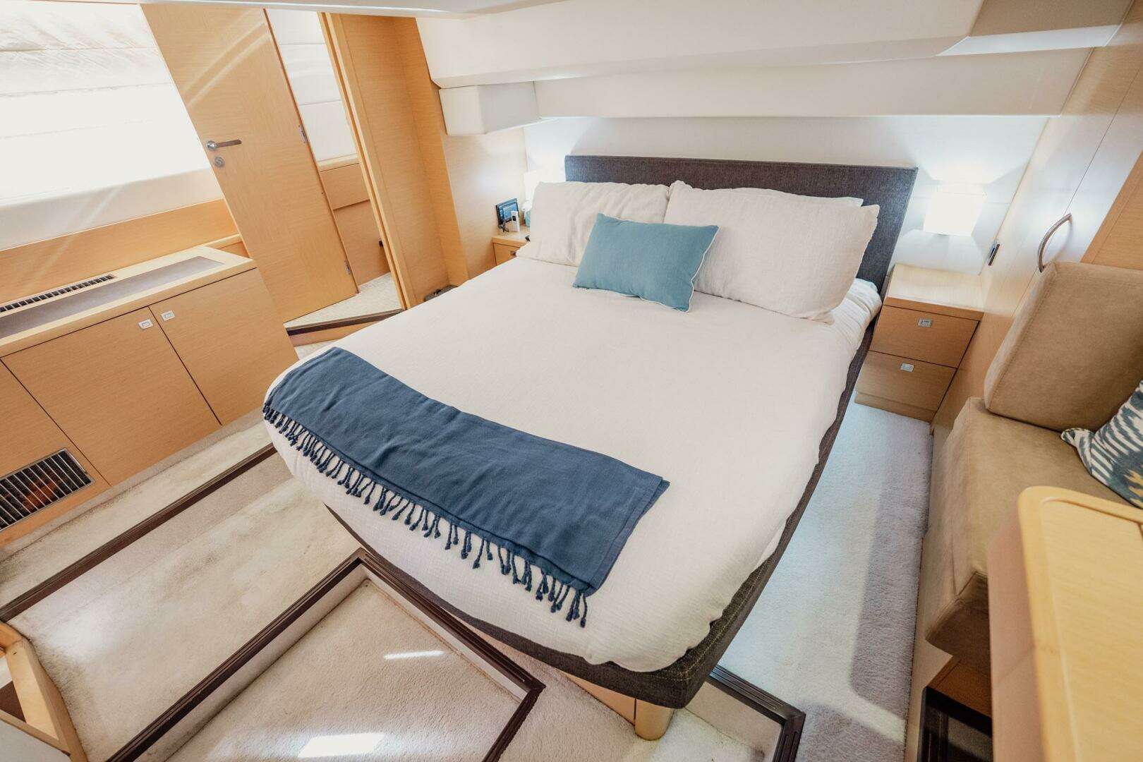 2013 Prestige 500 S - Image 22