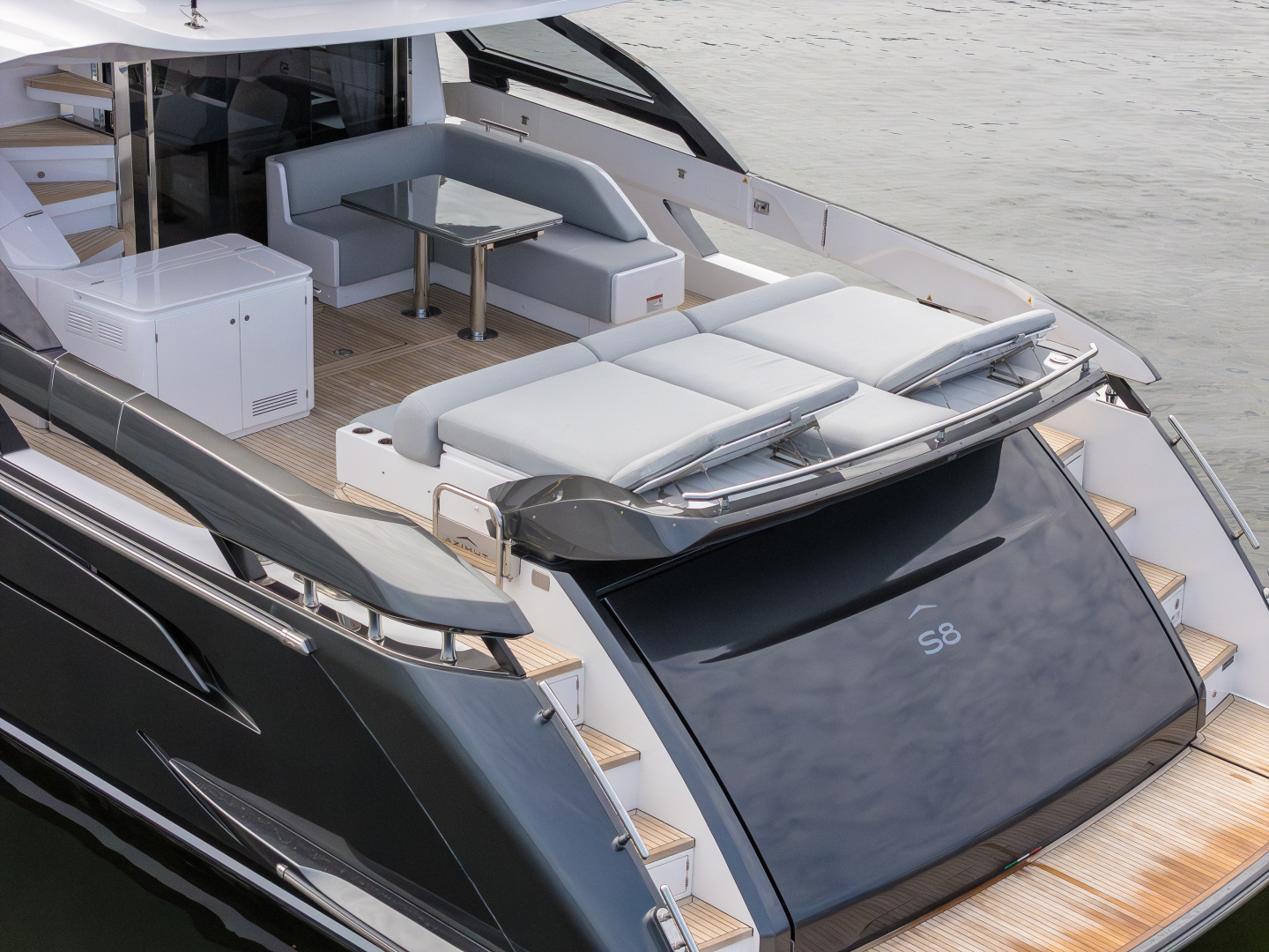 2026 Azimut S8 - Image 92