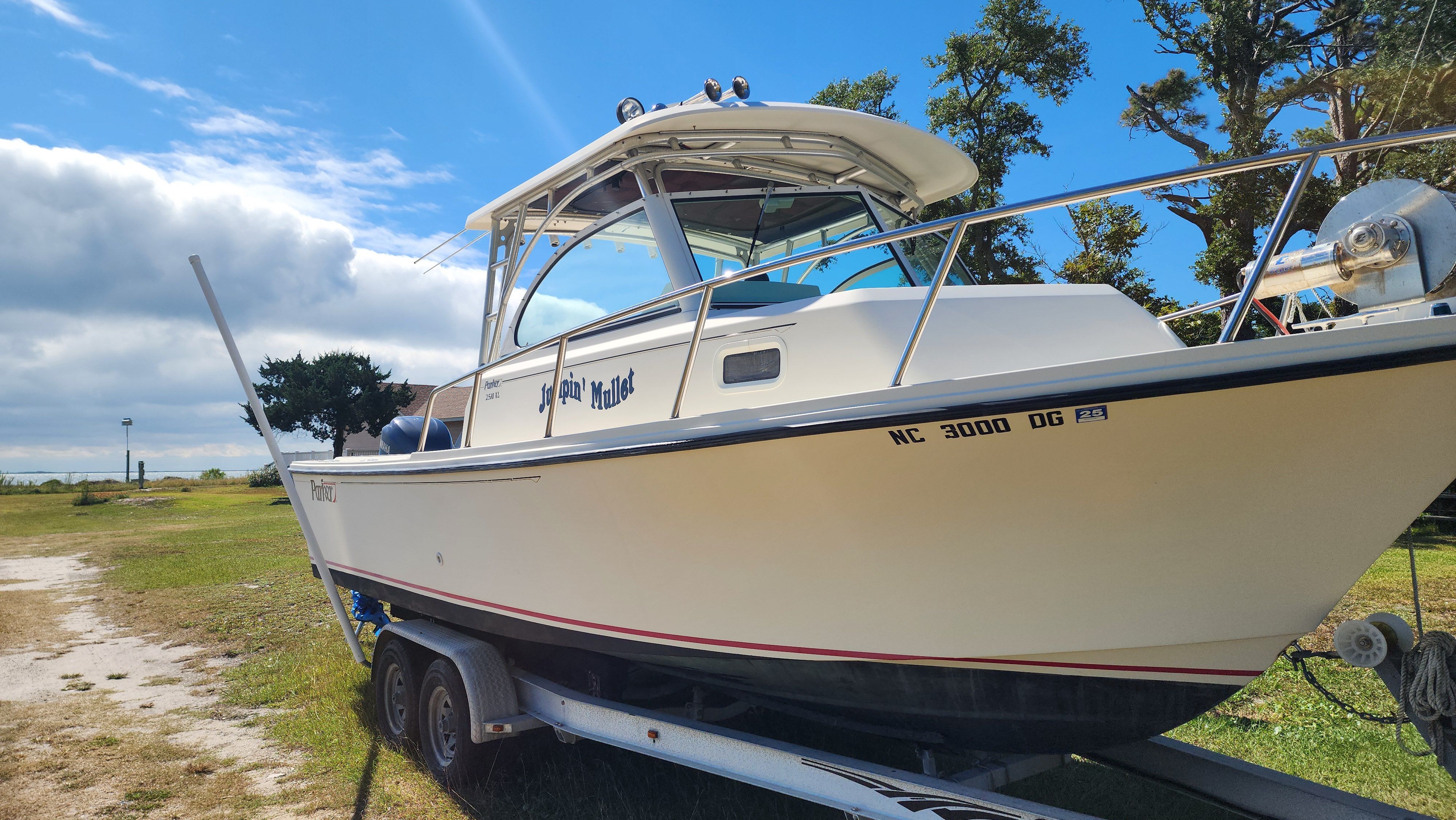 2007 Parker 2510 XL Walkaround