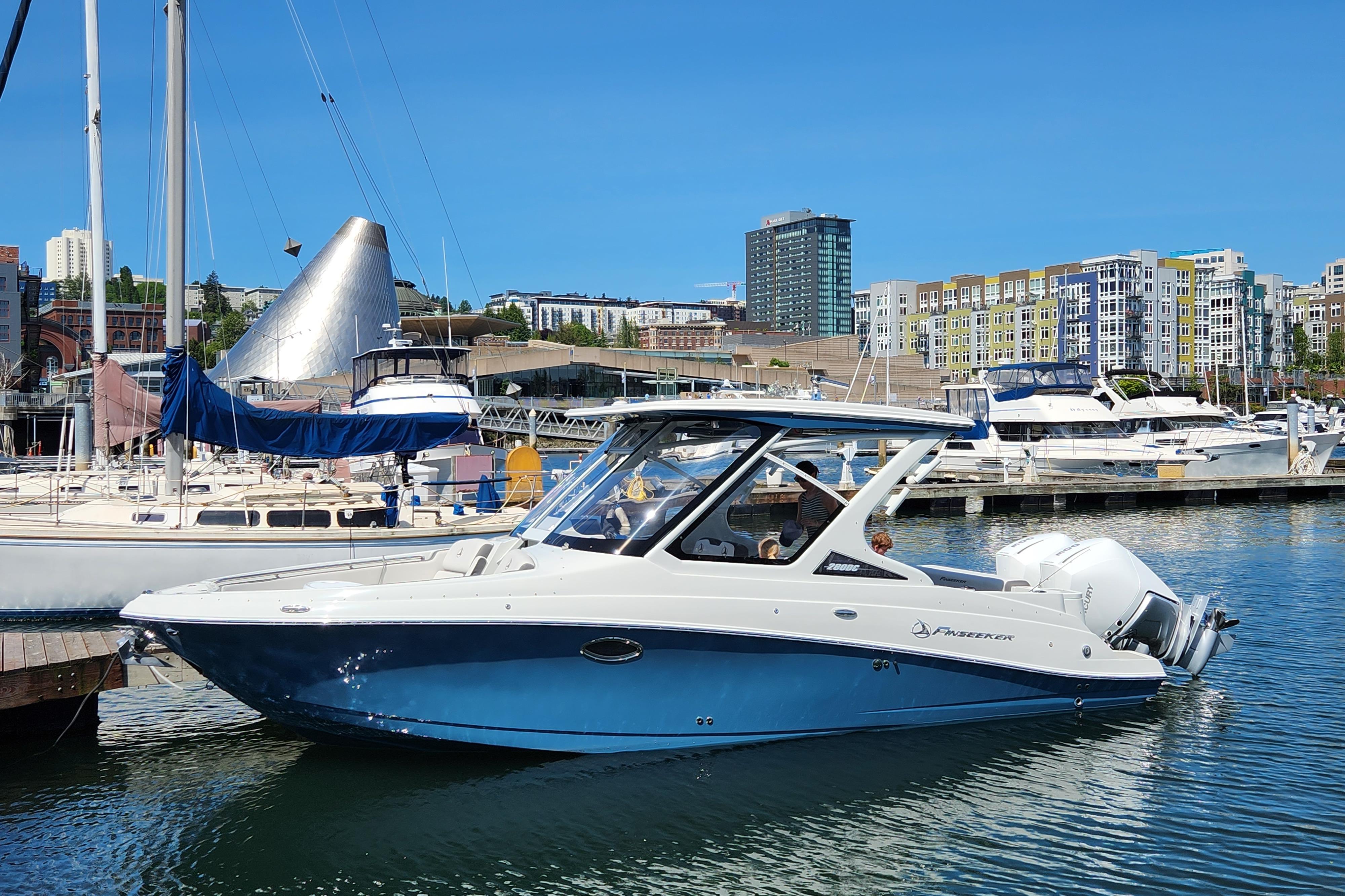 2022 Finseeker 280 DC