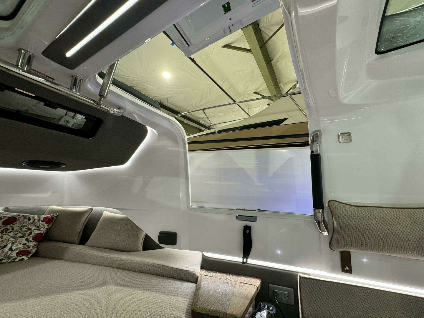 2020 Axopar — - Image 73