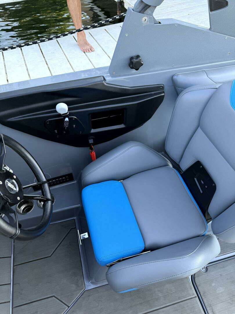 2020 Axis T23 - Image 12