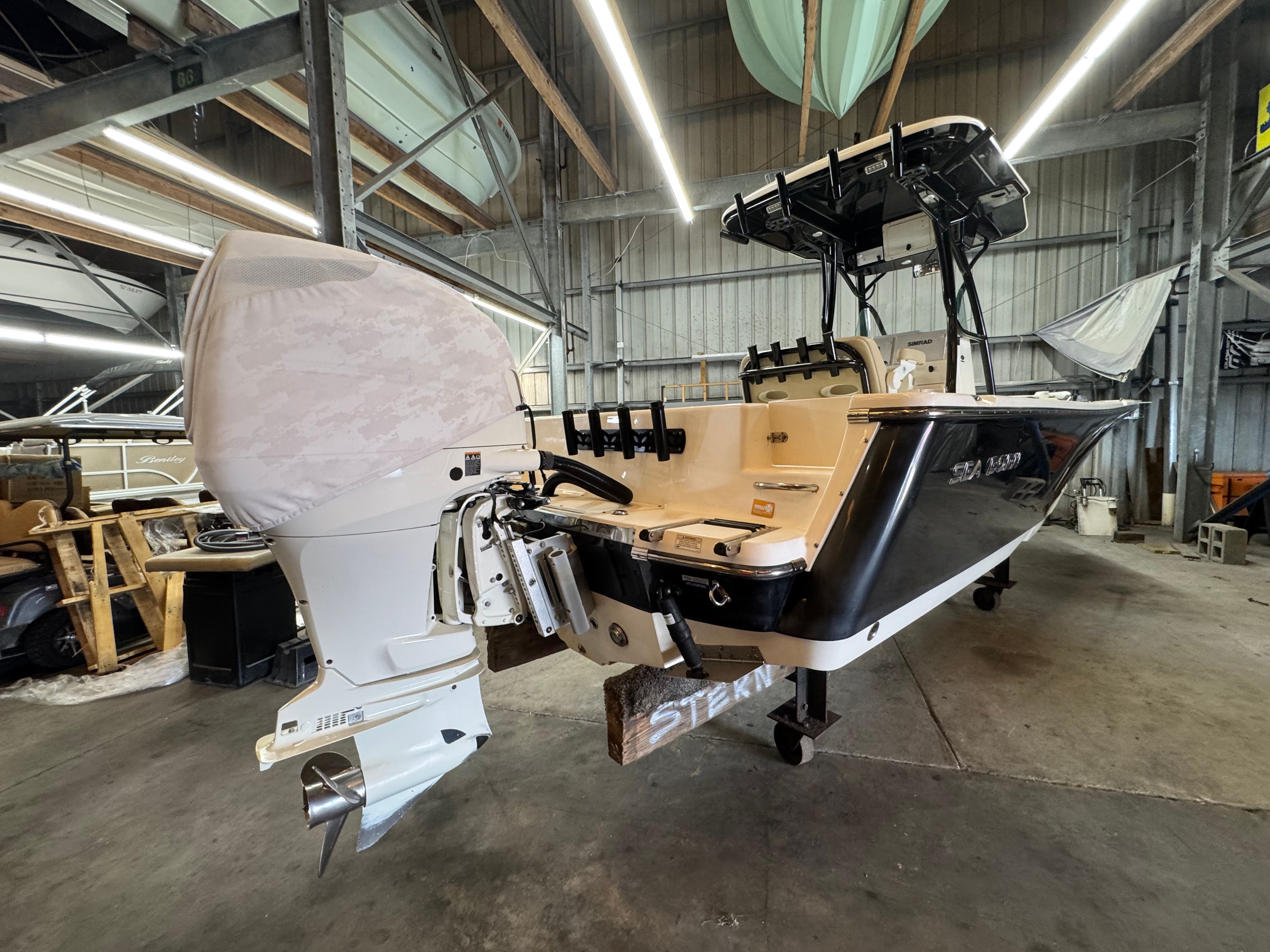 2020 Sea Born LX24 Center Console - 5