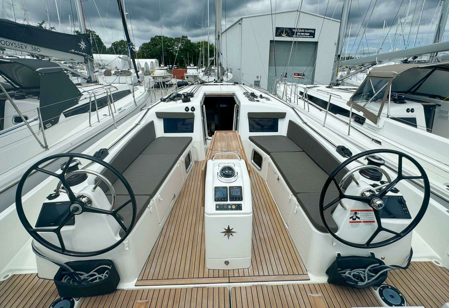 2024 Jeanneau Sun Odyssey 410 - Image 2