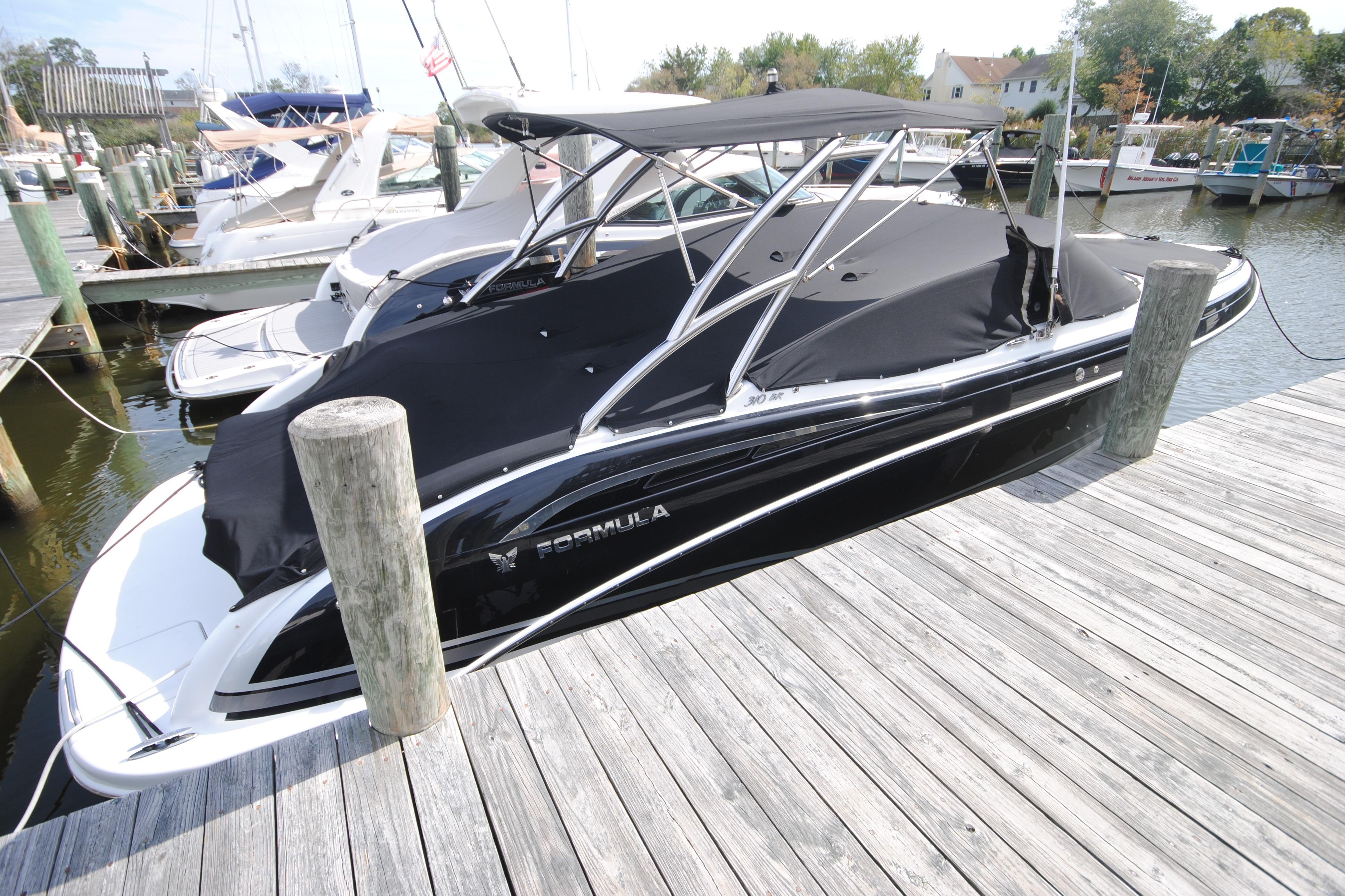 2015 Formula 310 Bowrider