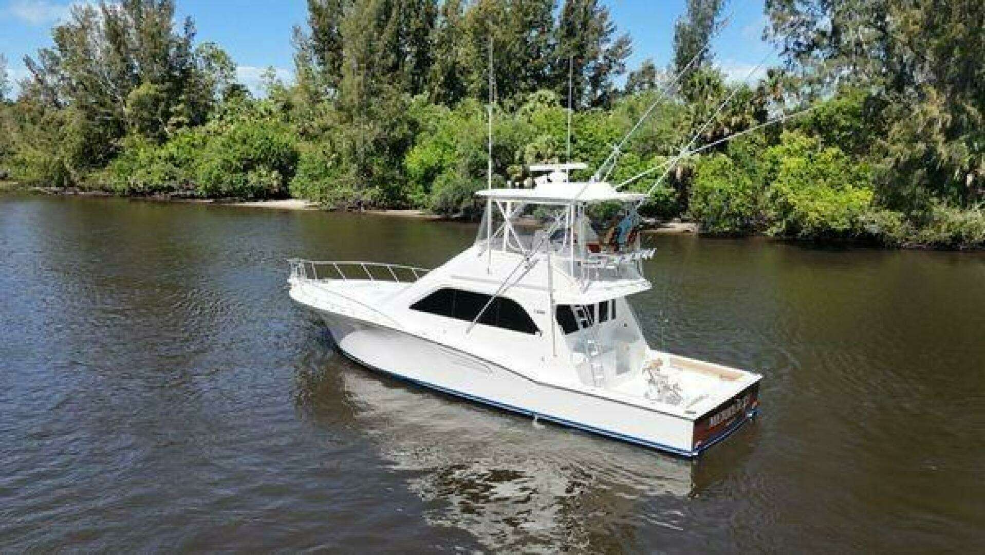 2004 Cabo 48 Flybridge - Image 6