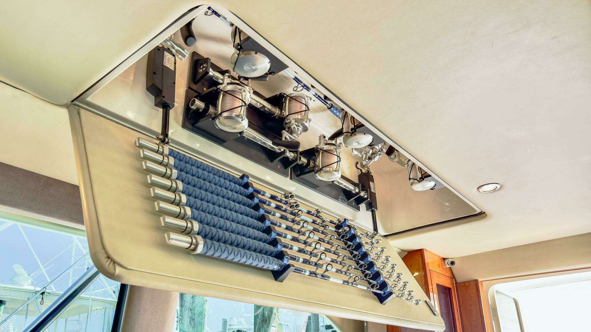 2005 Riviera 51 Flybridge - Image 47