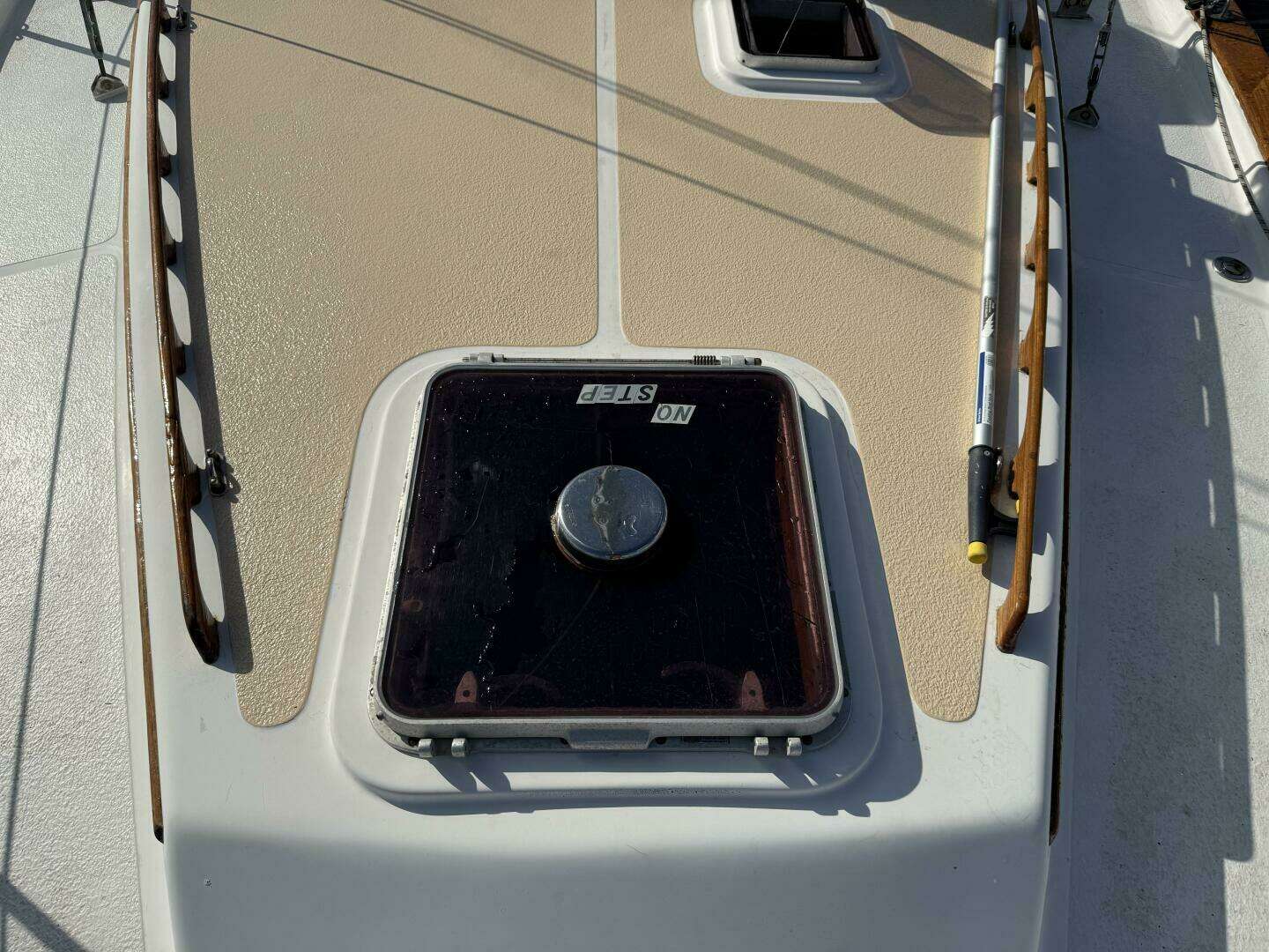 1985 Endeavour 42 - Image 85
