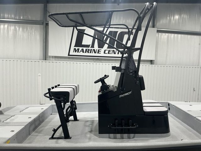2027 Freedom Boats 19' Patriot - 10