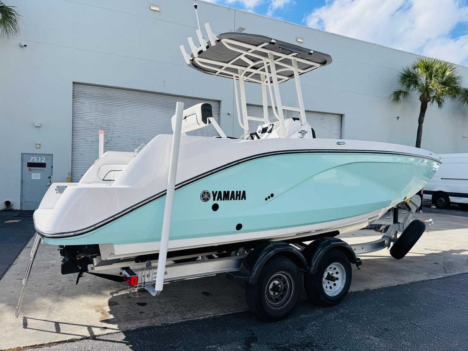 2024 Yamaha Boats 222 FSH Sport - 41