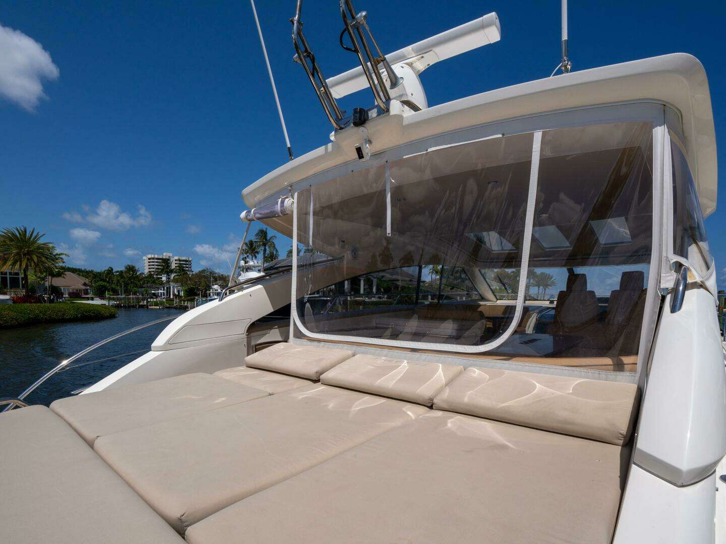 2008 Princess V53 - Image 15