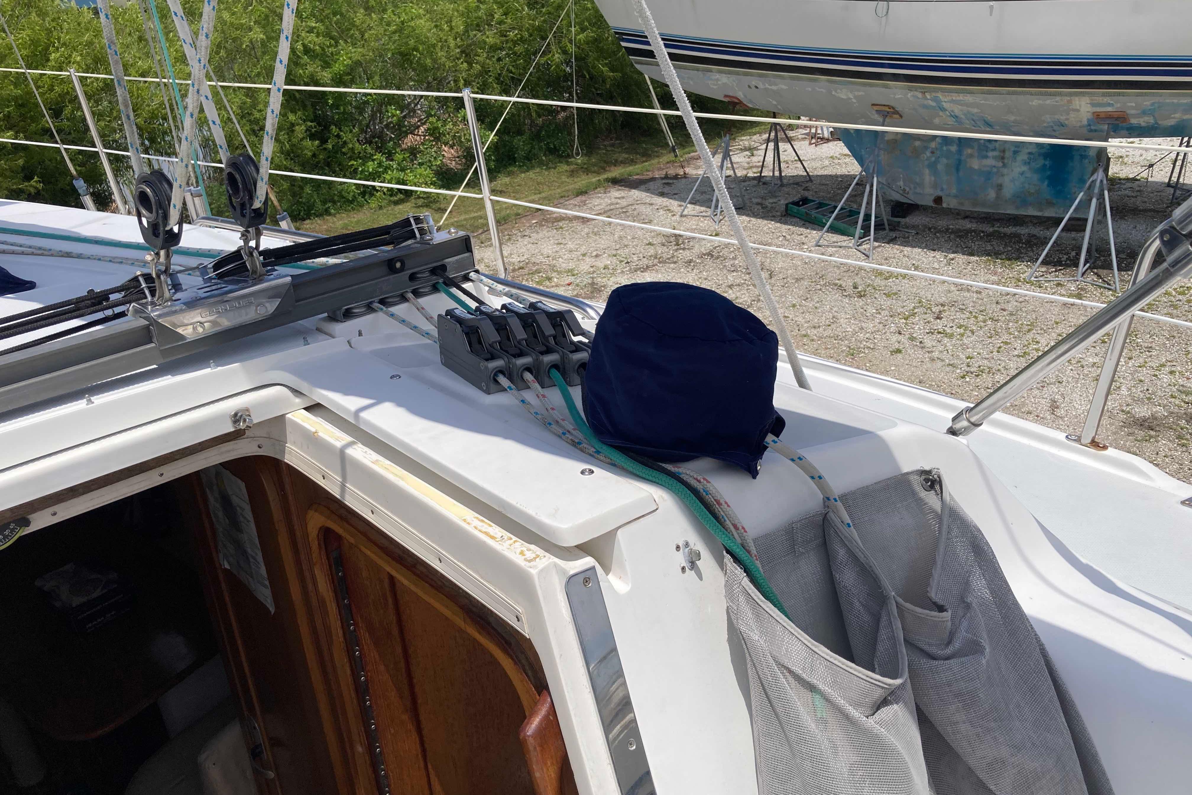 Catalina 320 sailboat deck with rigging and equipment, 2003 model.