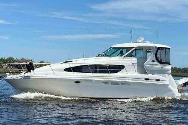 2004 Sea Ray 390 Motor Yacht