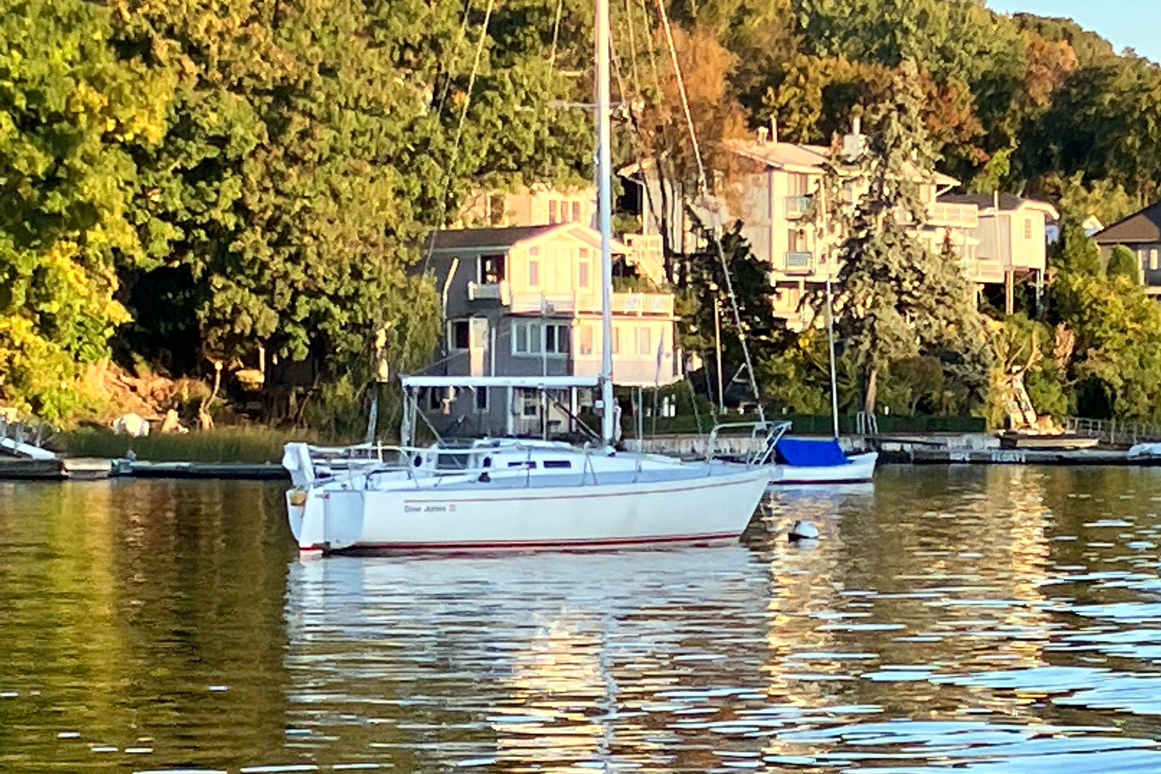 1985 J Boats J/30