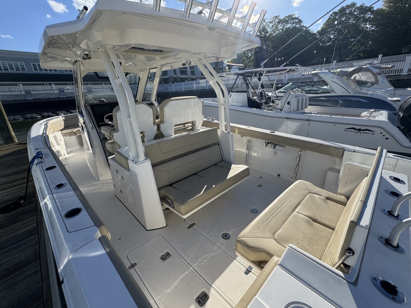 2019 Pursuit S 328 Sport - Image 4