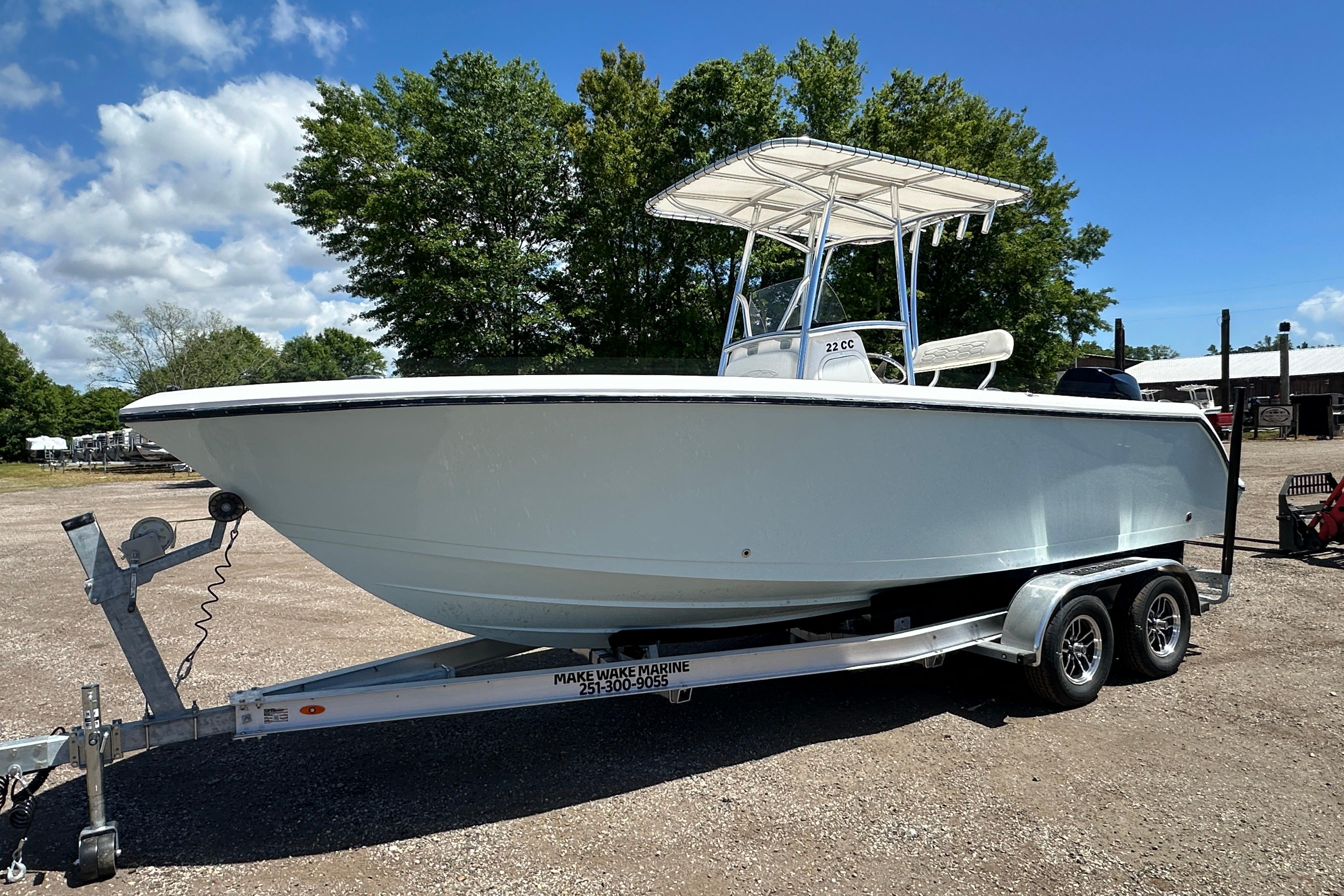 2023 Aquasport 2200 Center Console