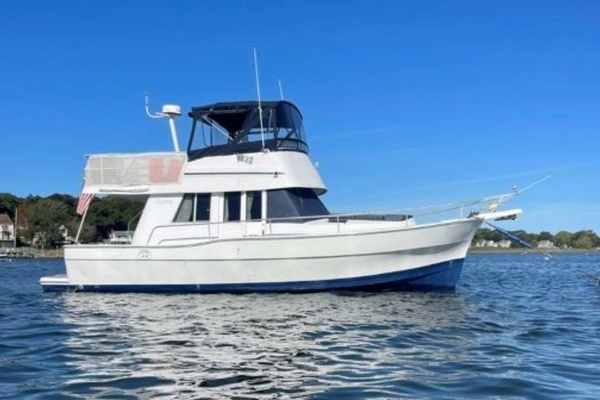 1998 Mainship 350 Trawler
