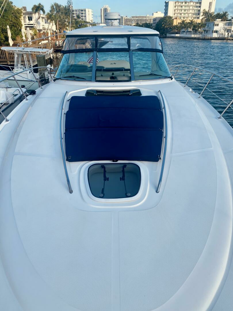 2005 Sea Ray 420 Sundancer - Image 22