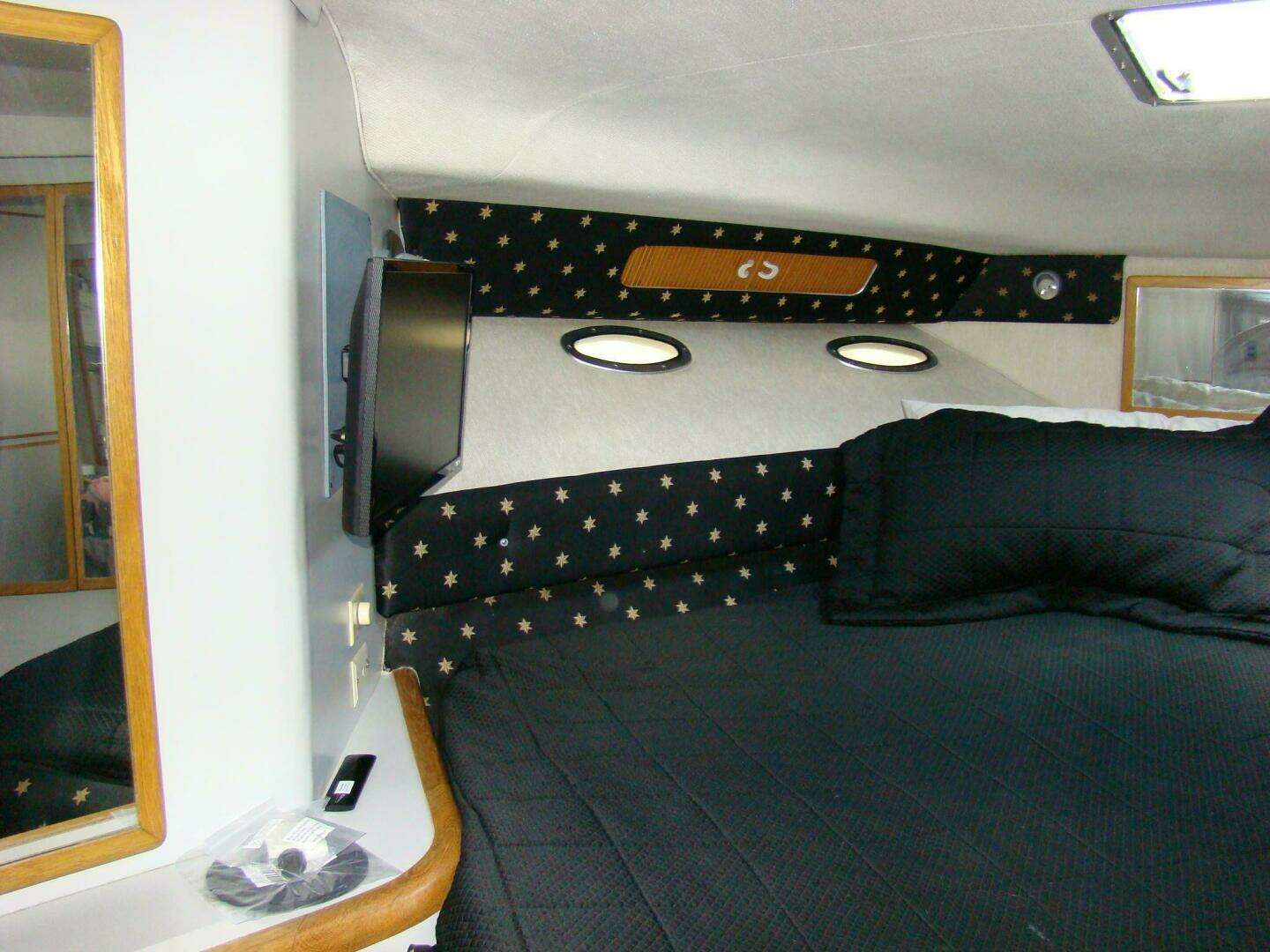 1991 Sea Ray 480 Sundancer - Image 42