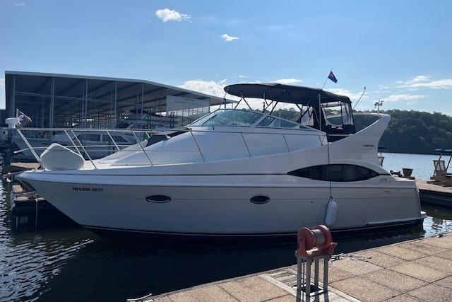2003 Carver 350 Mariner