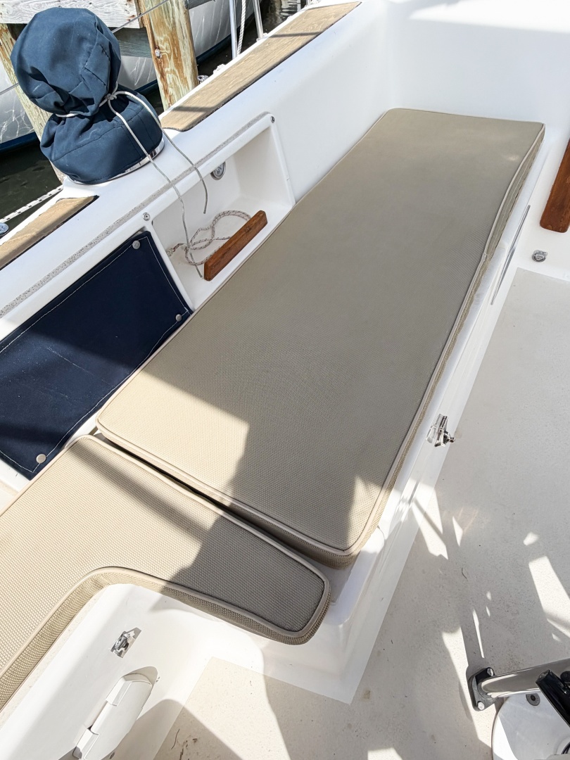 2001 Caliber 40 LRC - Image 27