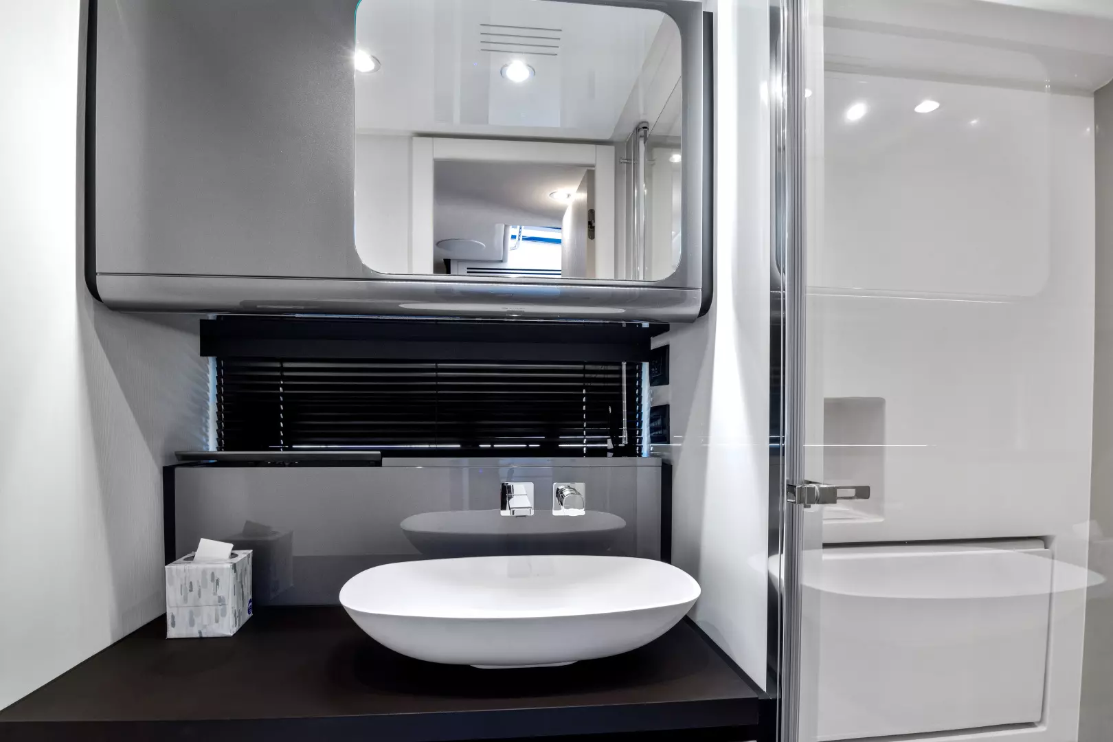 2022 Azimut Azimut Verde 47 - Image 27