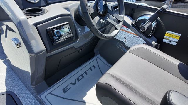 2026 Evotti 521QL - 35