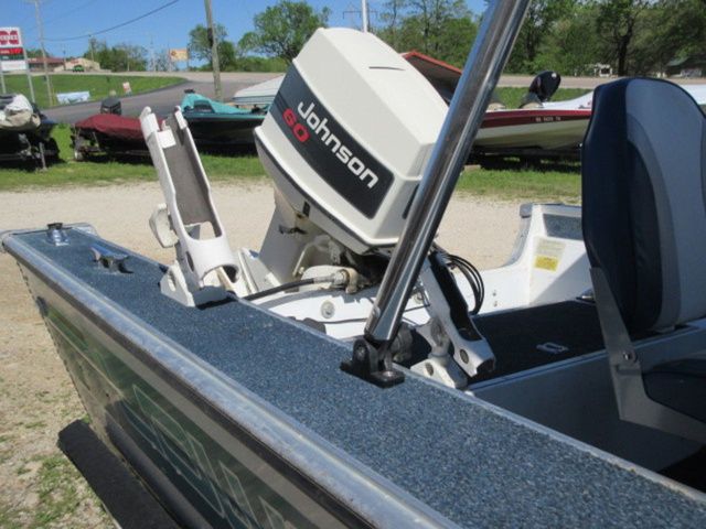 1993 Lowe 1620 Aluminum Deep V / 1992 Johnson 70 Hp Outboard - 13