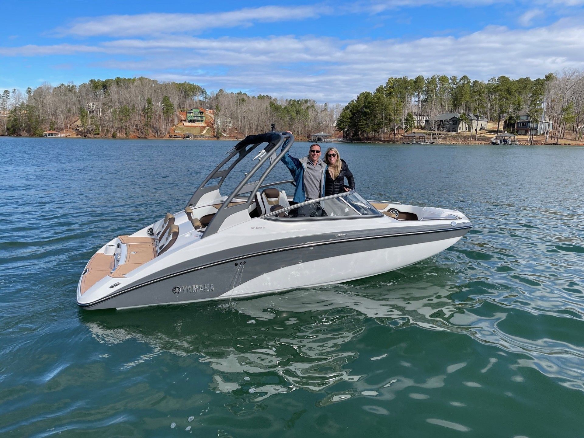 2021 Yamaha Boats 212SE