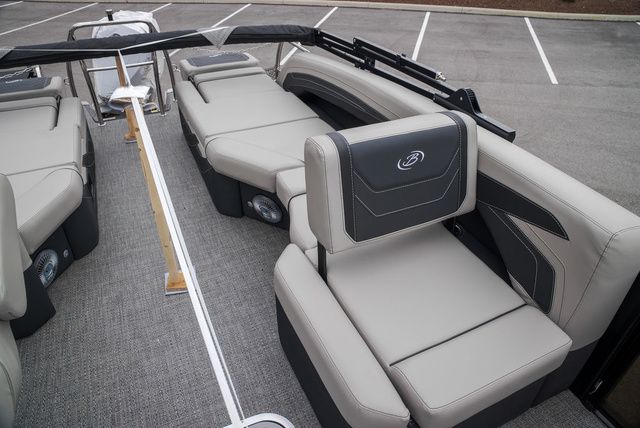 2026 BARLETTA BOATS Cabrio 24M - 10