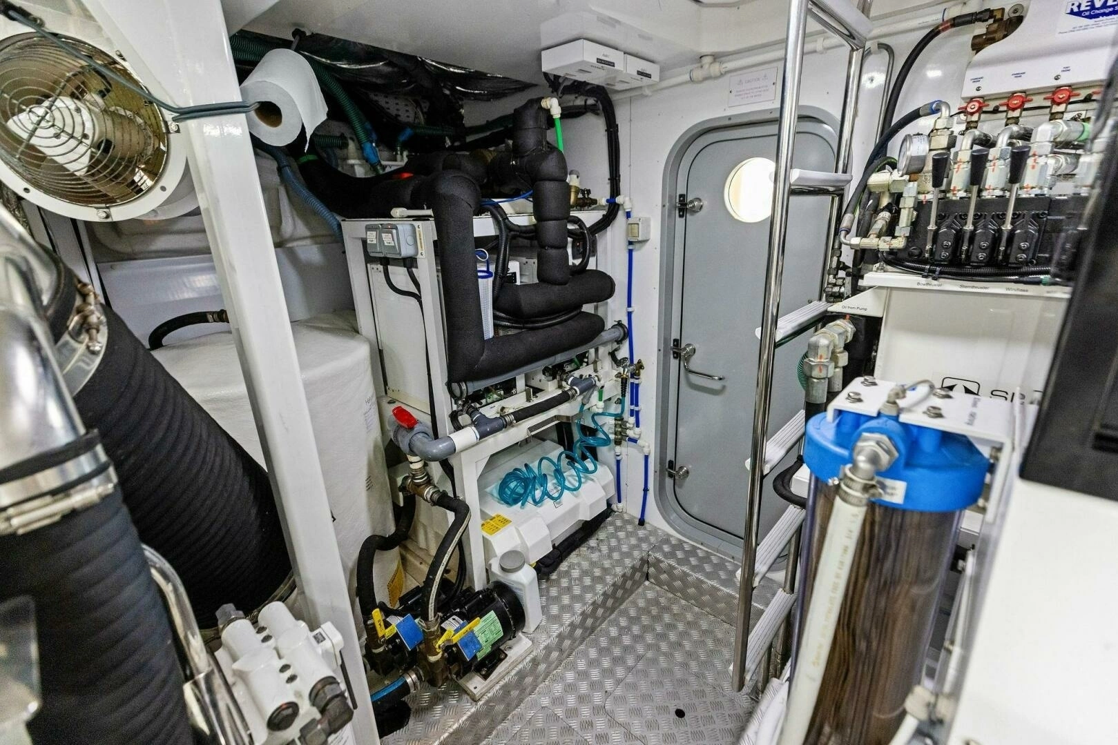 2018 Princess Y75 Motor Yacht - Image 63