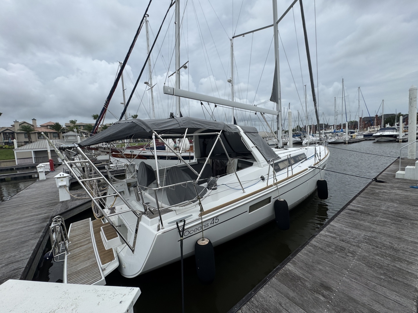 2017 Beneteau Oceanis 45 - Image 40