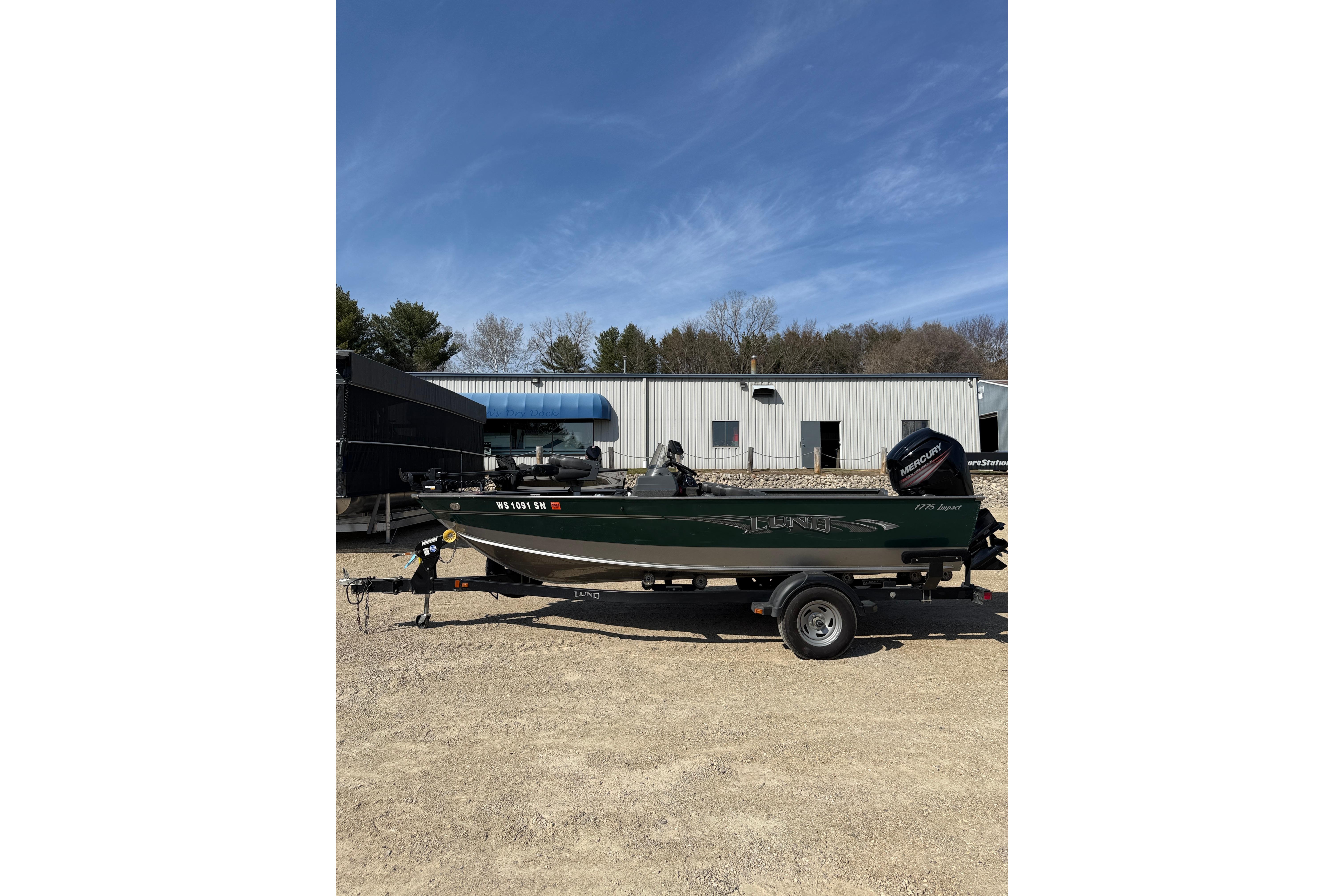 2017 Lund 1775 Impact SS