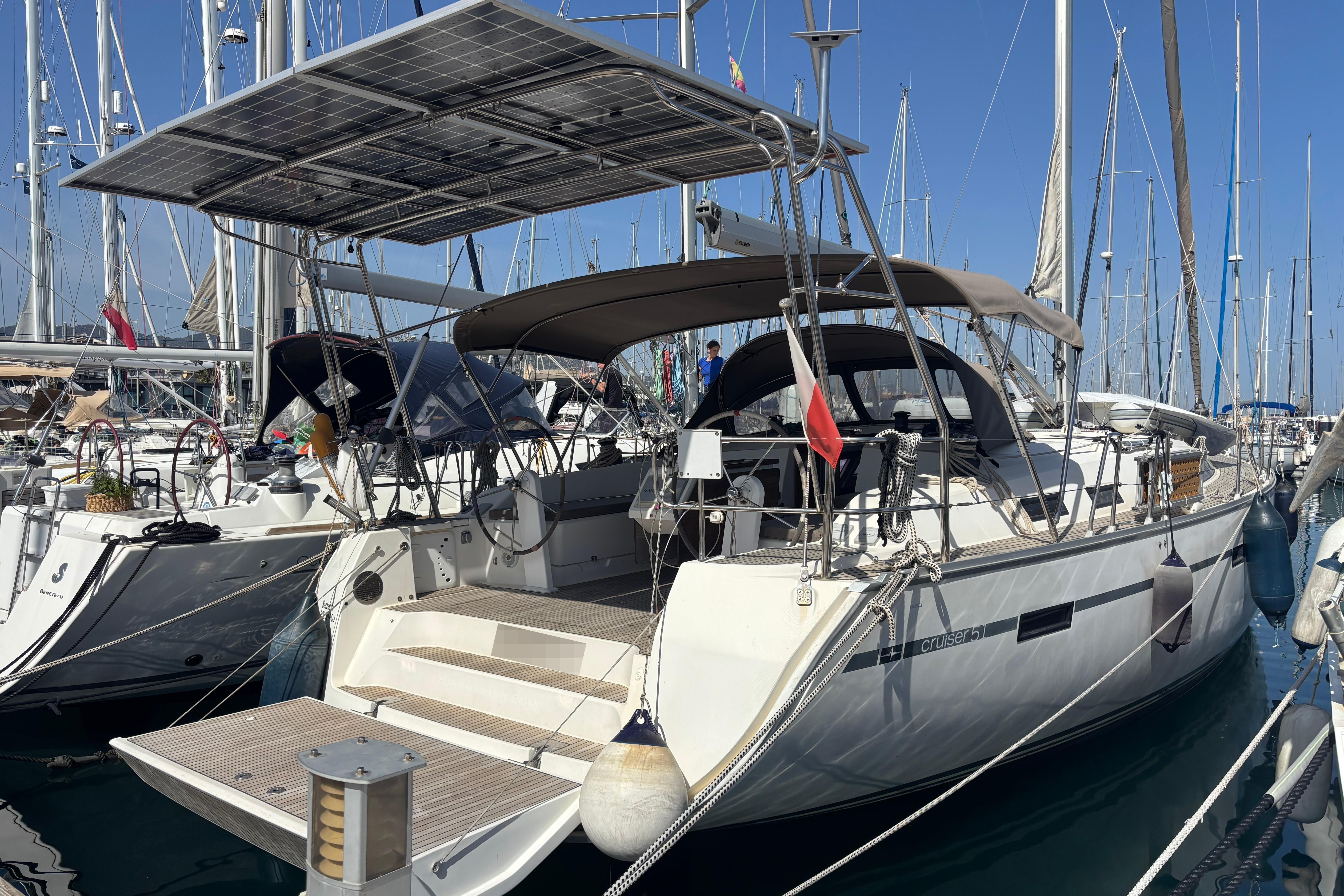 2014 Bavaria Cruiser 51