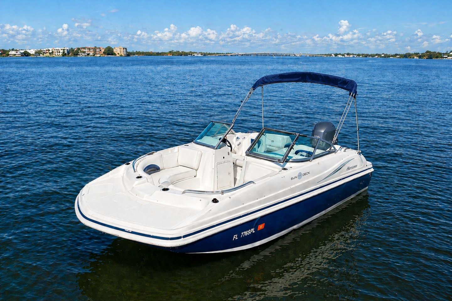 2013 Hurricane SunDeck 187 OB