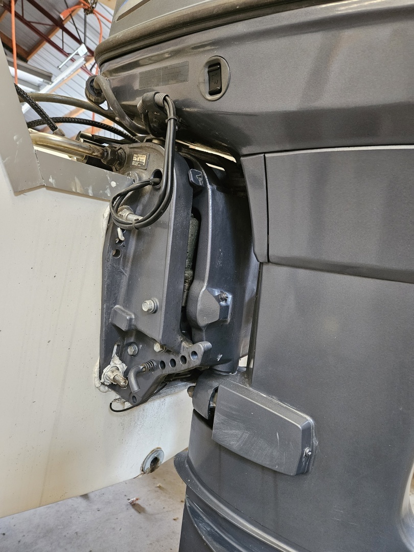 1998 Custom High Seas 2000 - Image 10