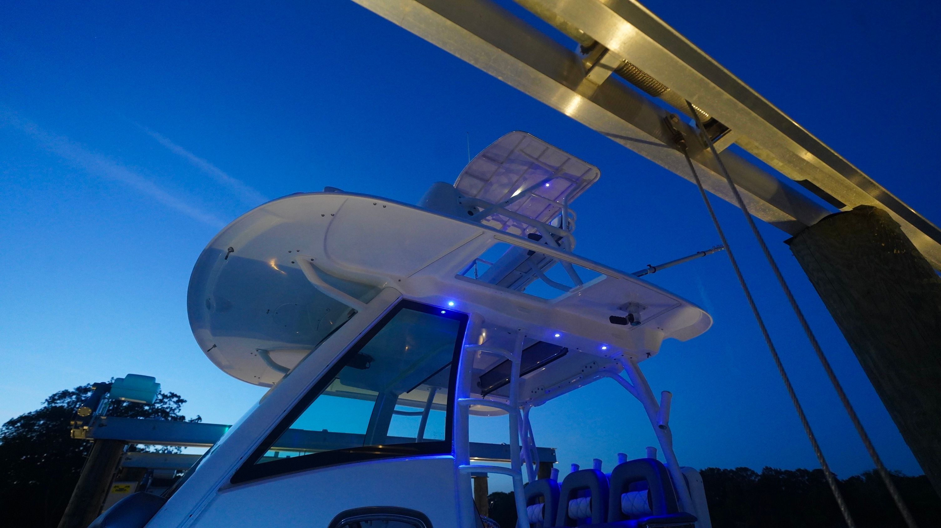 2013 Boston Whaler 350 Outrage - 207