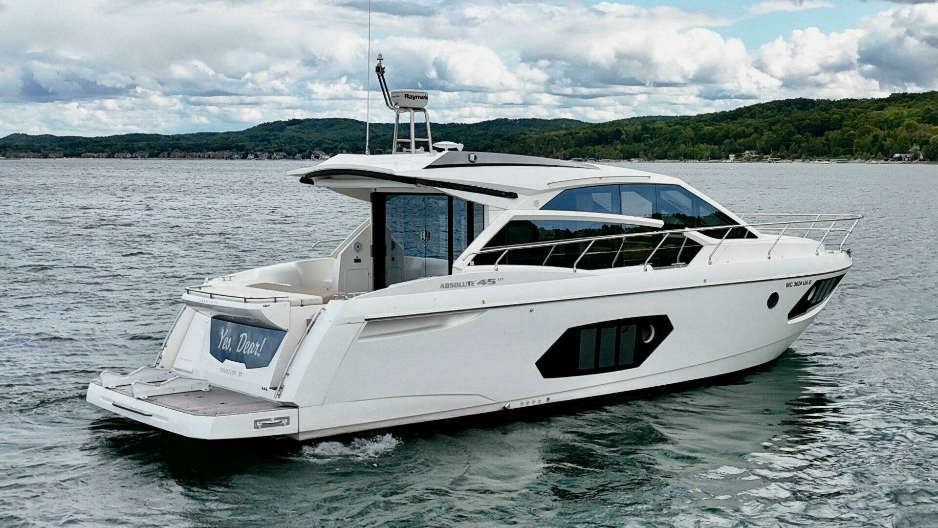 2016 Absolute 45 Sport Yacht - Image 17