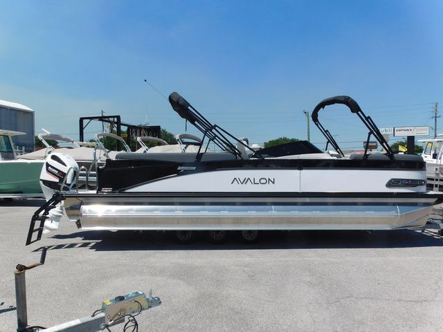2026 Avalon Catalina Quad Lounger 25 FT - 3