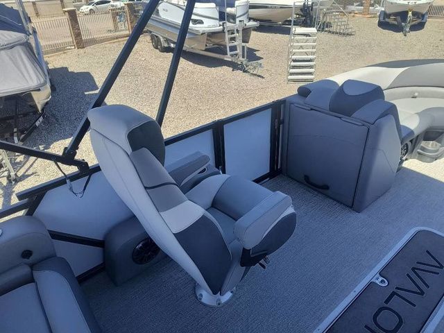 2025 Avalon LSZ 2385 Versatile Rear Lounger - 13