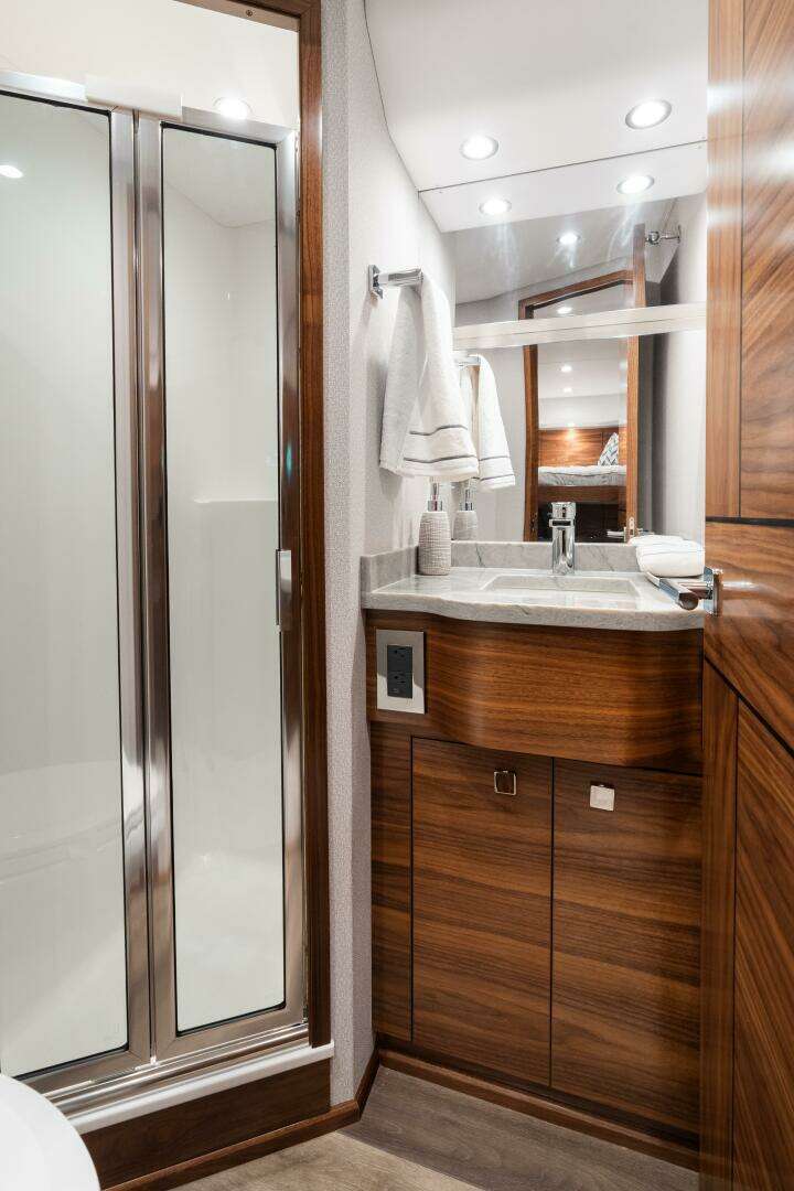 2026 Viking 74 Convertible - Image 33