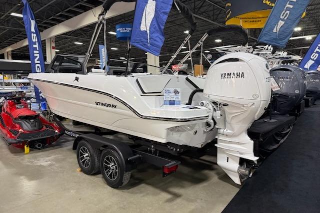 2026 Stingray 20 SBX