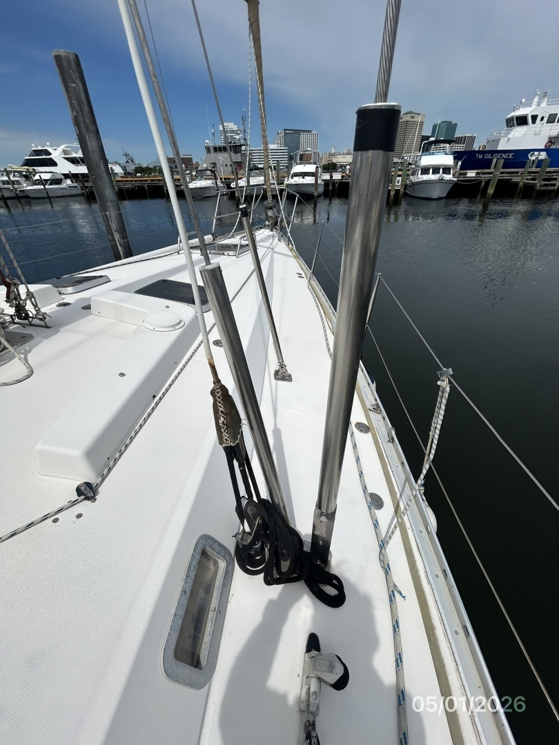 1990 Beneteau Oceanis 500 - Image 25