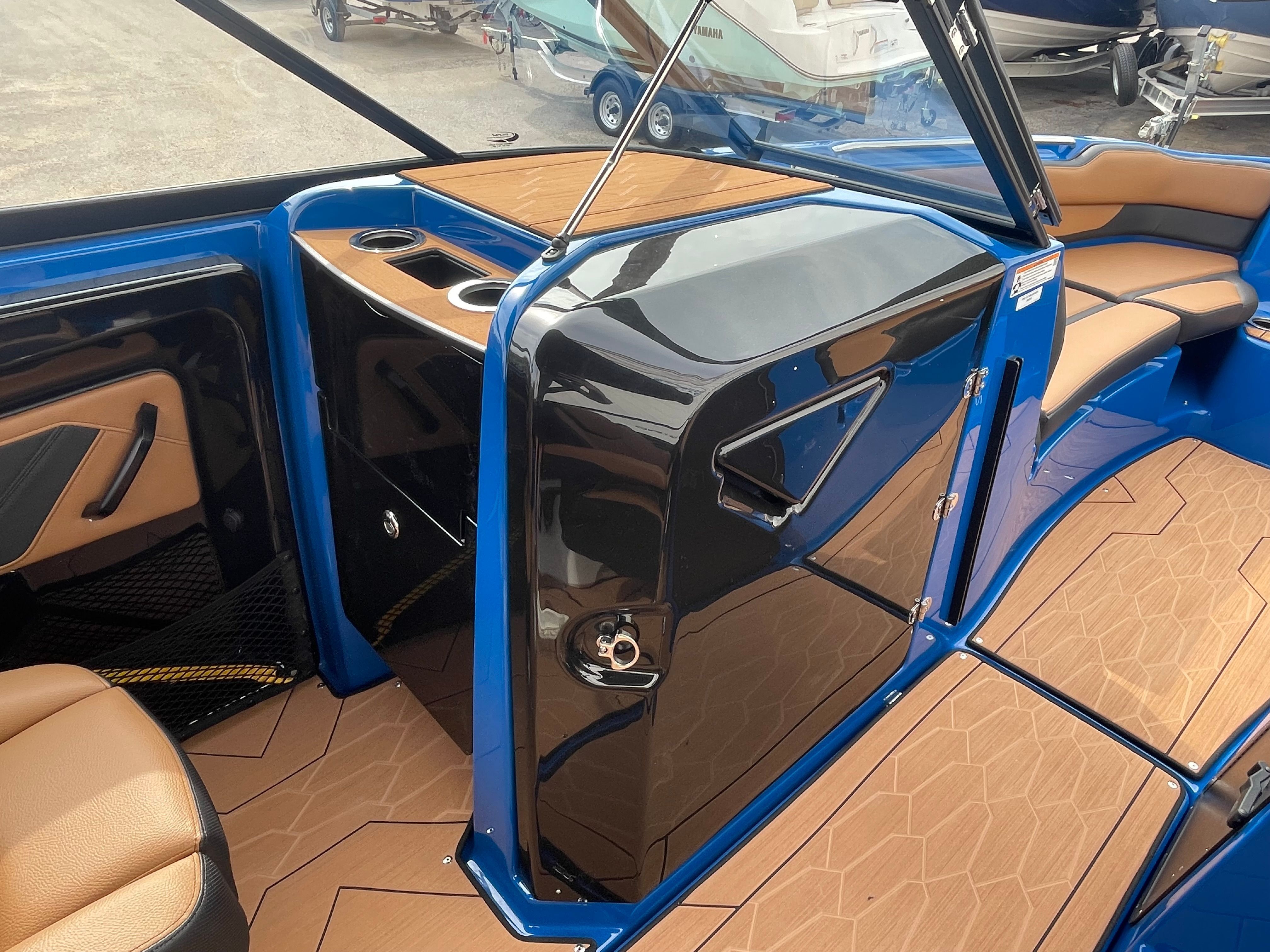 2026 YAMAHA 255 XD - Image 20