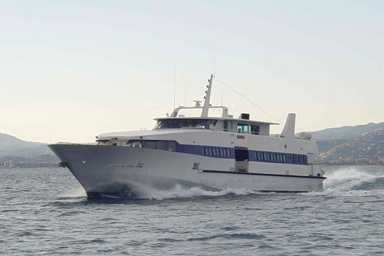 1999 Commercial Passenger Boat