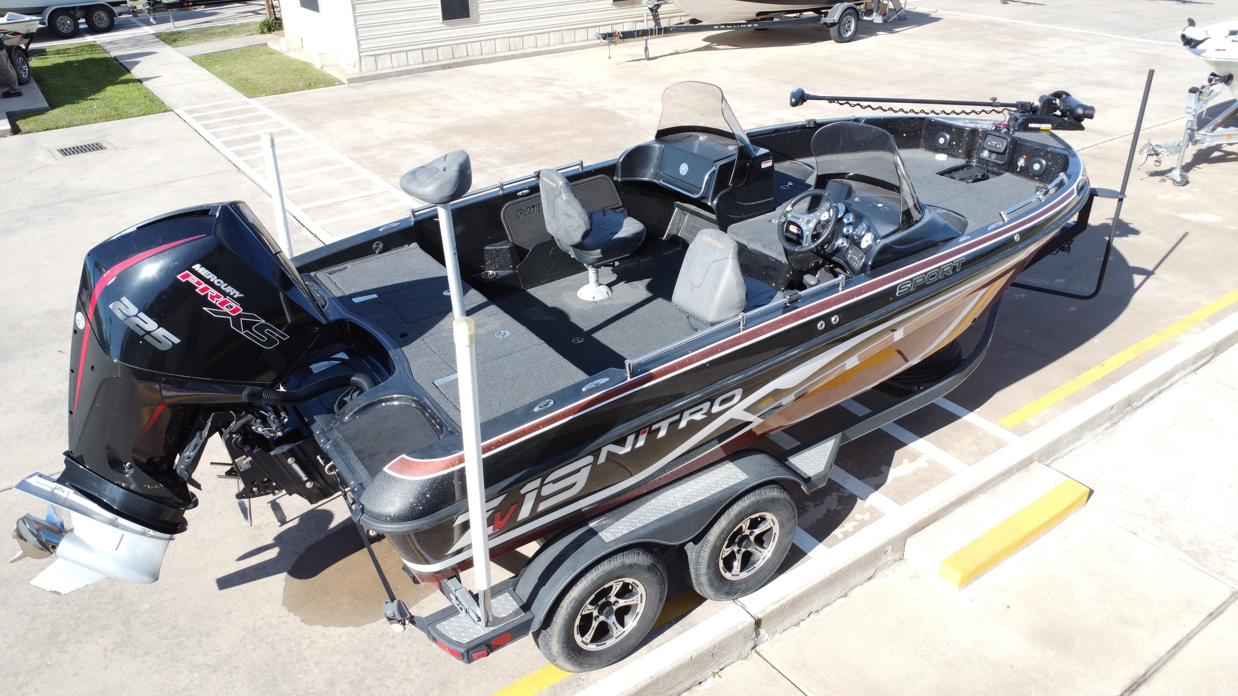 2021 Nitro ZV19 - 19