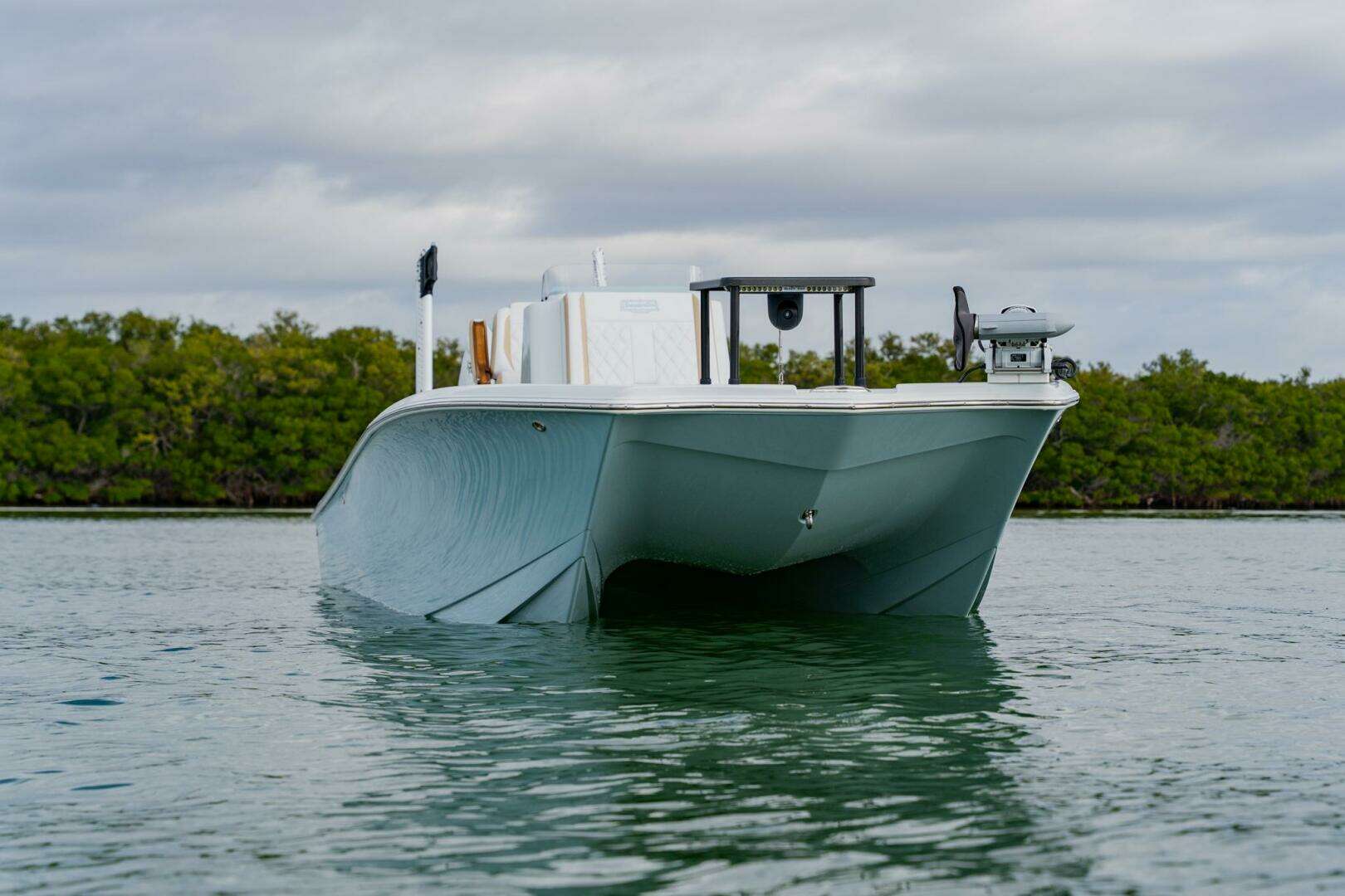 2026 Broadwater Boatworks 25 Bay Cat - Image 6