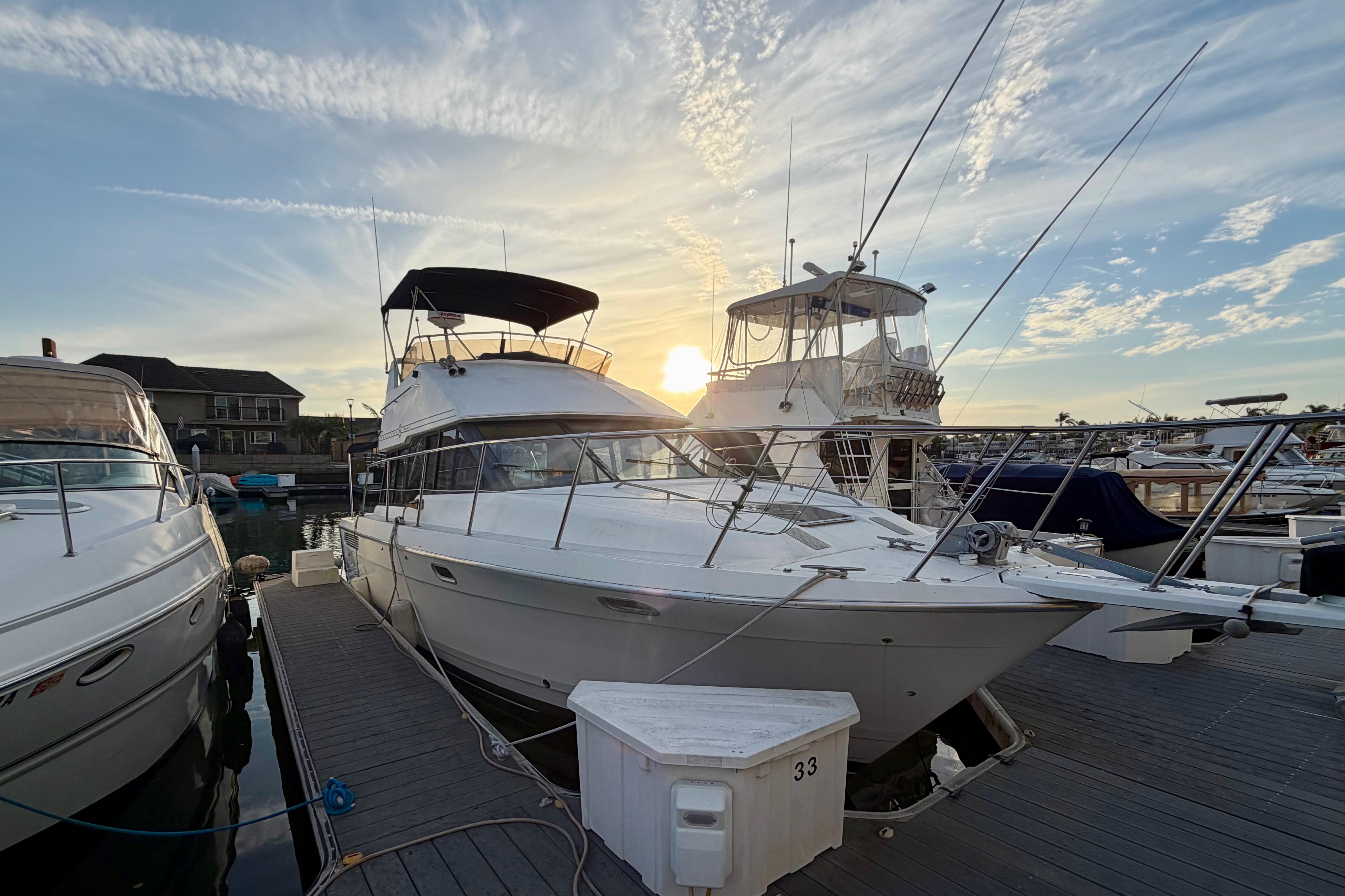 1993 Bayliner 3688 Motoryacht